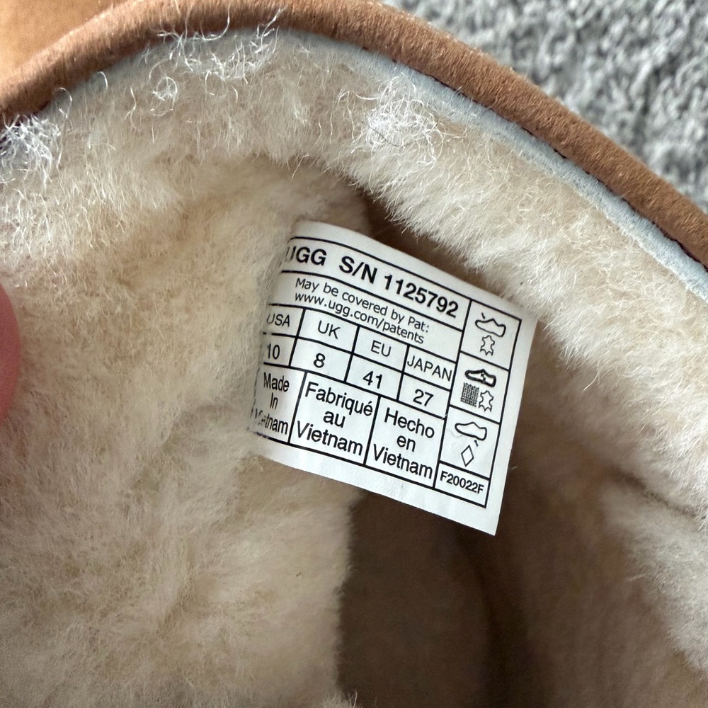 UGG Chestnut Boots - image 6